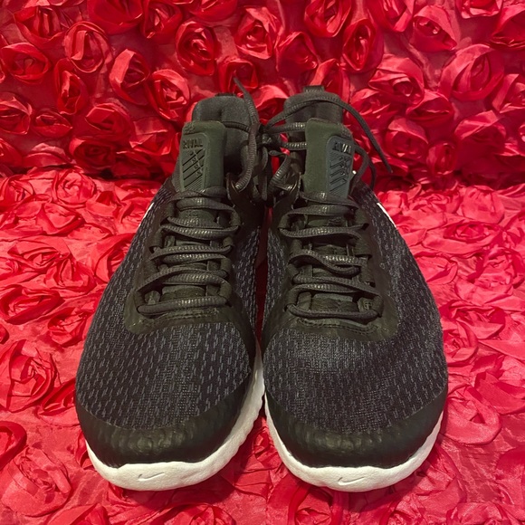 Nike Renew Rival Black / White AA7411-001 Women - Picture 4 of 10